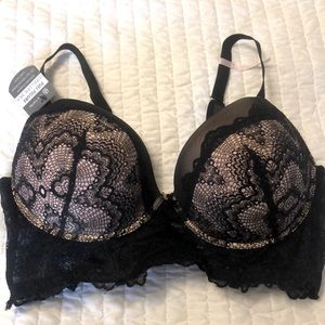 New With tags sexy push-up plus size lacy bra